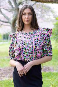 Charlo: Estella Top Black Daisy