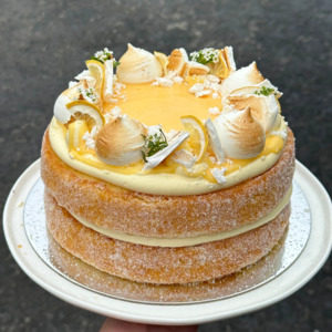 Whole Cakes: Lemon Meringue