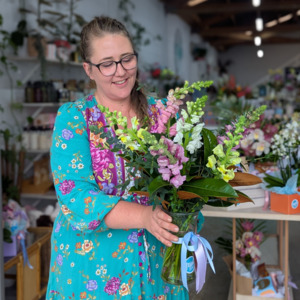 'Snazz & Snap' - Florist Fave Limited Special