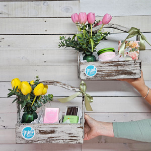 Mothers Day Flowers Sun 10th May 2026: 'Mint as Mum' Carry Crate | MOTHERS DAY 2026