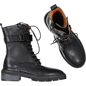 New Arrivals: Lee Boot Perf