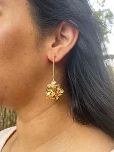 Danglers 1: Gold fluff