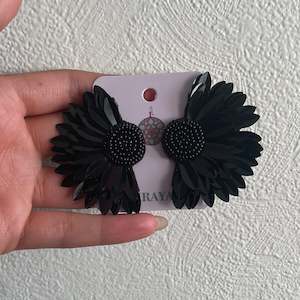 Beaded Accessories: Phula