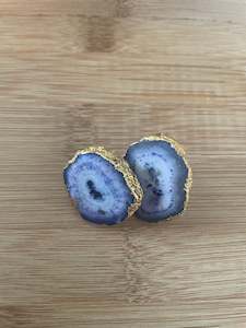 Gold Tone Jewllery: Stone studs