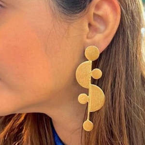 Gold Tone Jewllery: Nidhi