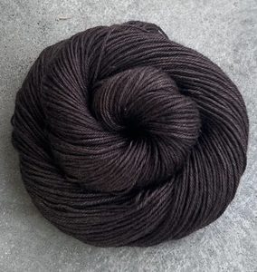 Products: YakkityYak 8ply - Mr.Fox - Miro Yarns Hand Dyed Yarn New Zealand