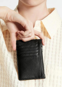 Mens Wear: Avoiding Things Wallet - Black