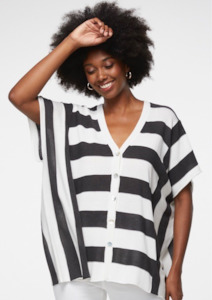 Spring Summer 22 23: CLEARANCE Poncho Cardi - White