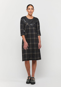 Nz Made Labels: Quartet Shift Dress - Check