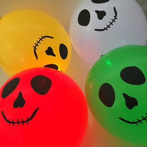 Products: 5 Ghost Face Balloons