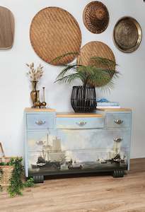 Availible Furniture Items: 'Bach perfect' oak drawers