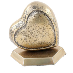 Home Decor Ornaments 1: Heart on Stand - Aluminium/ Brass