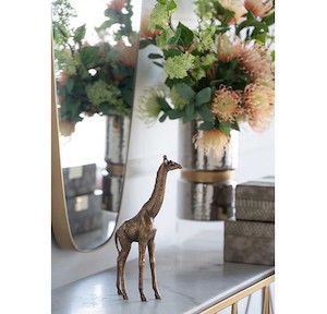 Lawrence Longneck Giraffe Statue (30cm tall)- Gold