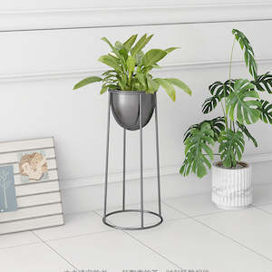 Home Decor Planters: Black Metal Round Plant Stand with Black Pot Holder - 50cm