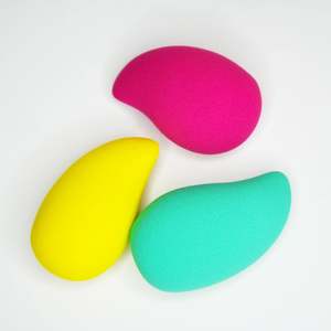 Strip Lashes: Soft makeup sponge  3 pack