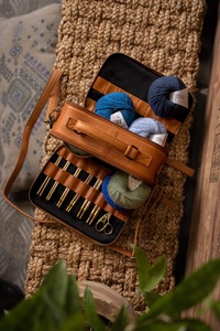 muud, Lilly Crossbody: Whisky