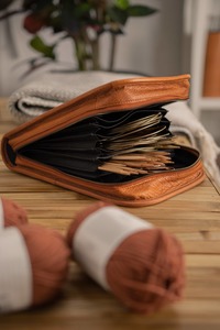 muud, Voss Needle Case: Whisky