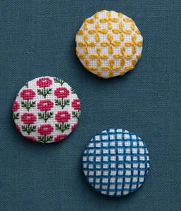 Zizashi Japanese Embroidery Kit - Garden Buttons