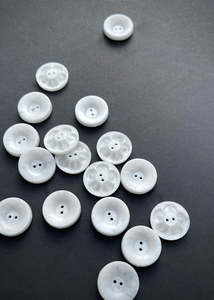 Vintage: Vintage Buttons, What Lies Beneath. White 20mm
