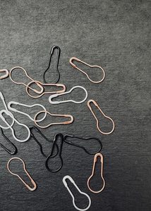 Under 20: Mixed Bulb Pins - Stitch Markers