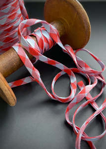 DOUBLE FOLD BIAS BINDING, Hot Candy