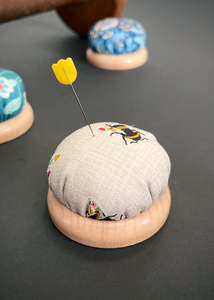 Pin Cushion - Busy Bee