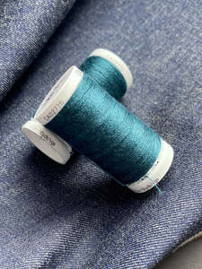 Jeans Denim: Gutermann Denim Thread. Dark Teal 7735