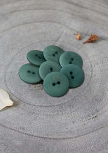 Atelier Brunette: Palm Corozo Buttons - Cactus.