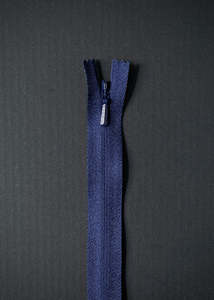 Ykk: YKK Invisible Zip. Navy