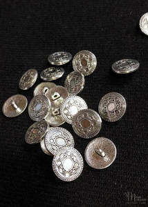 Metal Buttons: Metal Buttons - Antiqued Etched Silver 17mm