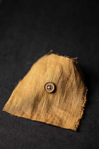 Merchant Mills Haberdashery: Cotton Button 15mm - Ginger