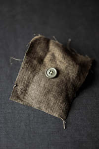 Merchant Mills Haberdashery: Cotton Button 15mm - Knapsack Green
