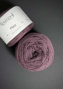 Sale 1: Rosários4 Meia. Merino 4ply Yarn - Aubergine 32