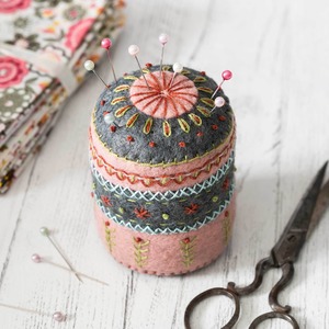 All Gifts: Pincushion - Felt Hand Stitching Kit, Corinne Lapierre