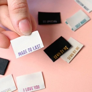 Metallic Side Seam (Cream) Woven Labels