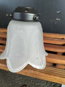 Frosted Floral Pendant      FP13