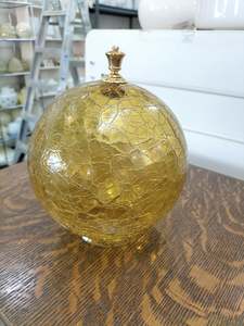 Retro: Crackle Glass Globe           CGG