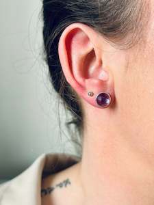 Carta Studs - Amethyst