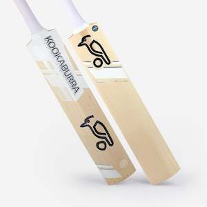 Kookaburra: Ghost Pro Players Junior Cricket Bat