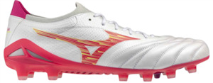 Shoes: Morelia Neo IV Beta Elite FG