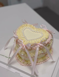 Products: Pastel Glow Maggie Bakery