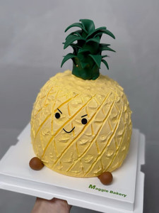 Products: Pineapple Maggie Bakery