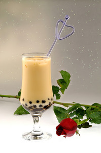 Products: Rockmelon milk tea