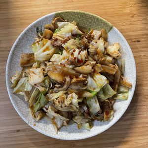 Products: Spice pork belly with cabbage on rice