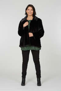 Winter 22: Vesta Fur Jacket - Noir Fur and Lined