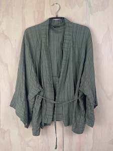 Tops 22: Juna Tie Kimono Jacket / Sage Check