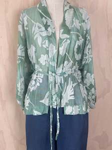 Tops 22: Juna Tie Kimono Jacket / Apple Blossom