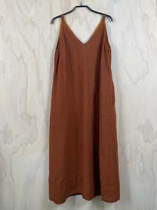 Linen: Juna Pocket Pinni Dress - Terracotta