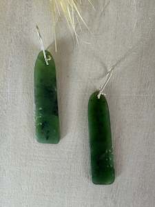 Jewellery 2023: Pounamu  Earrings  | Kura