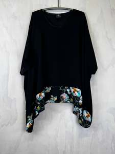 Juna: Banded T | Black Rose